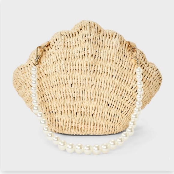 a new day Handbags - A New Day Beige Woven Shell Clutch with Pearl Handle